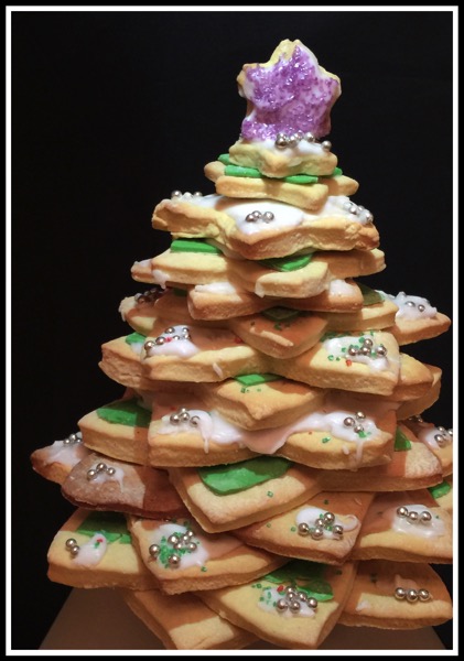 Sarah made a Christmas Tree 3D Cake